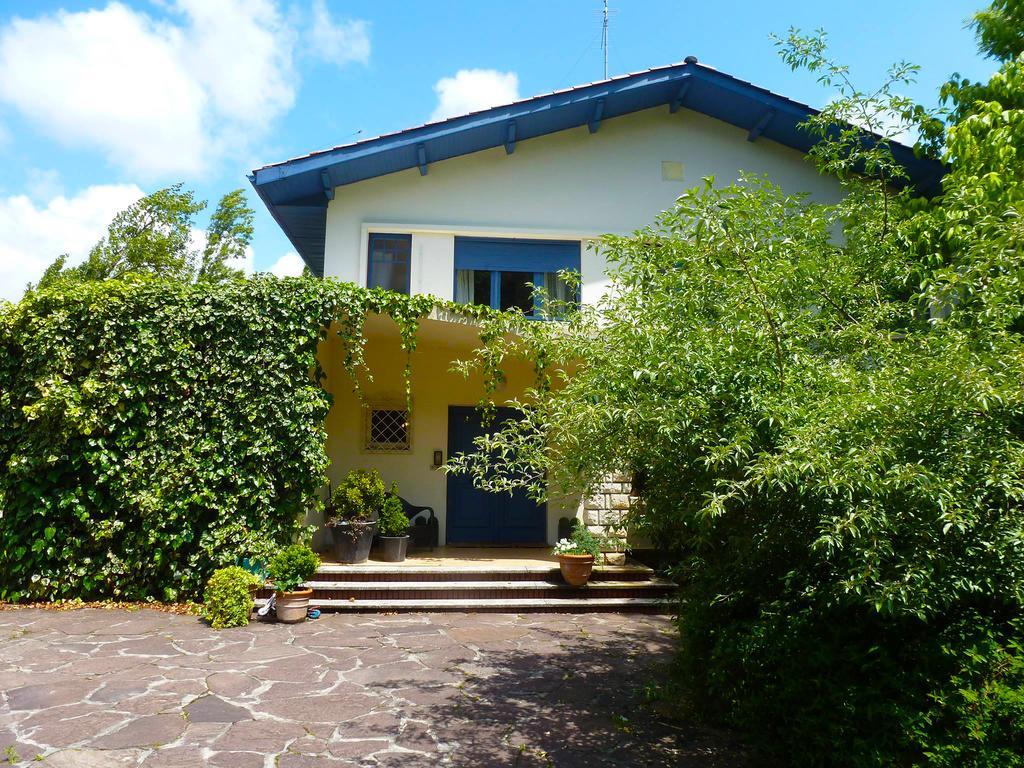 Les Eaux Qui Rient Bed & Breakfast Sanguinet Bagian luar foto