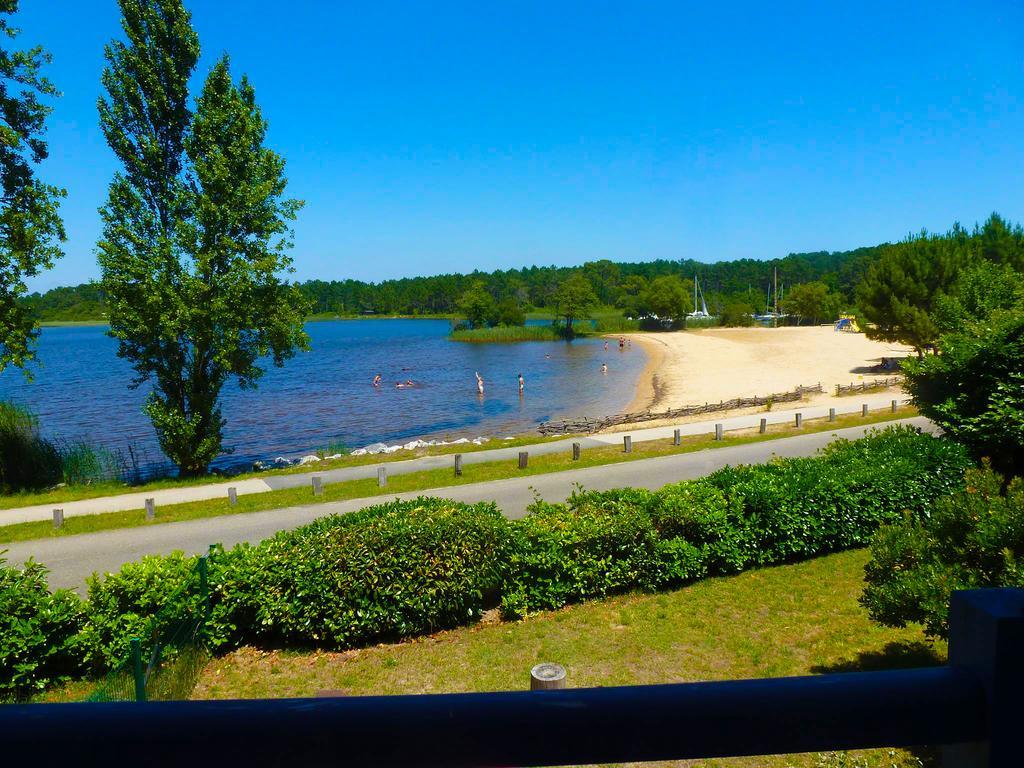 Les Eaux Qui Rient Bed & Breakfast Sanguinet Bagian luar foto