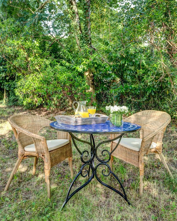 Les Eaux Qui Rient Bed & Breakfast Sanguinet Bagian luar foto